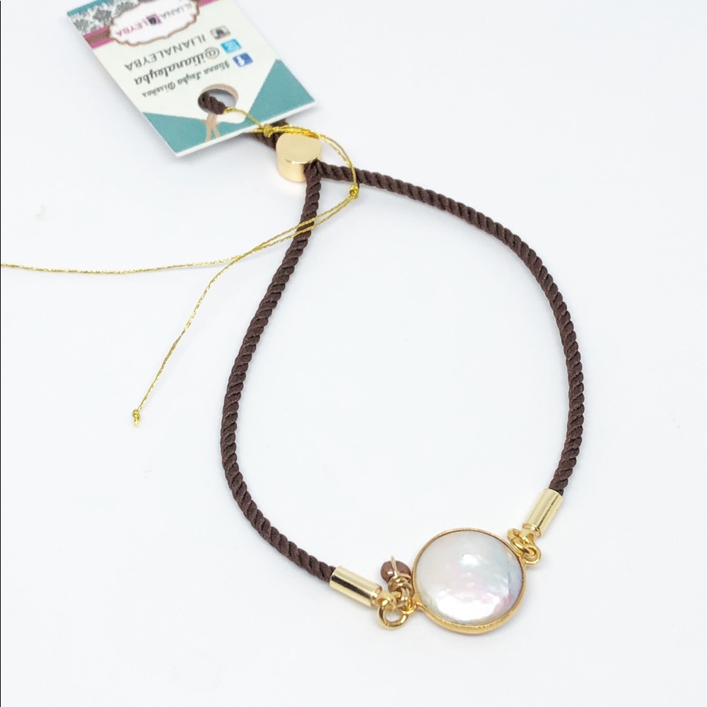 CLEARANCE Mother of Pearl Cord BLACK Bracelet - Picture 6 of 7